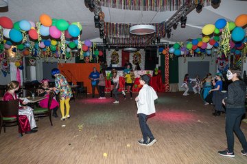 Bild 403 - Jugend-Latuff